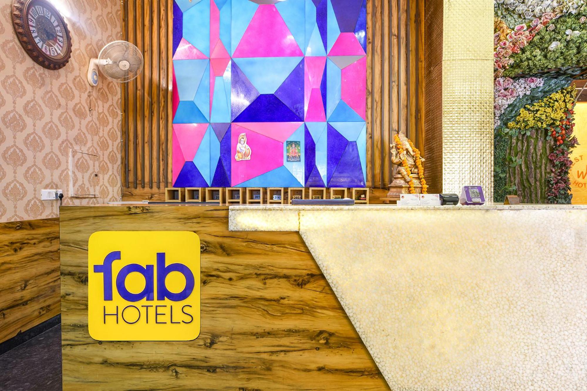 Fabhotel West View Ghaziabád Exteriér fotografie
